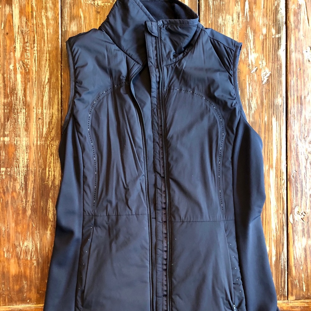 lululemon athletica Black Sleeveless Performance Vest
